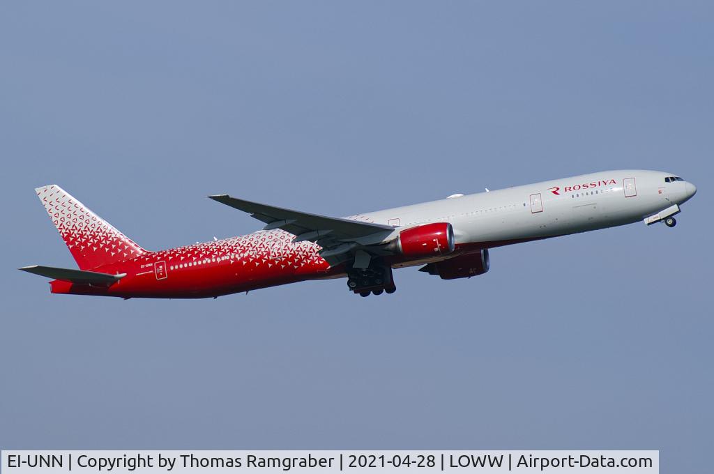 EI-UNN, 1998 Boeing 777-312 C/N 28517, Rossiya Boeing 777-312
