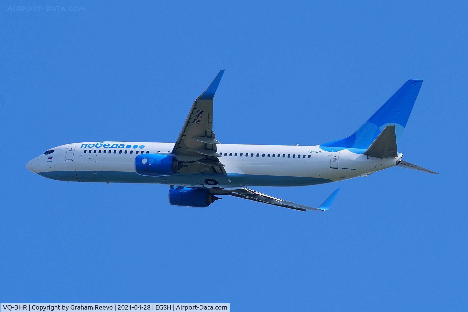 VQ-BHR, 2018 Boeing 737-8LJ C/N 41230, Departing from Norwich.