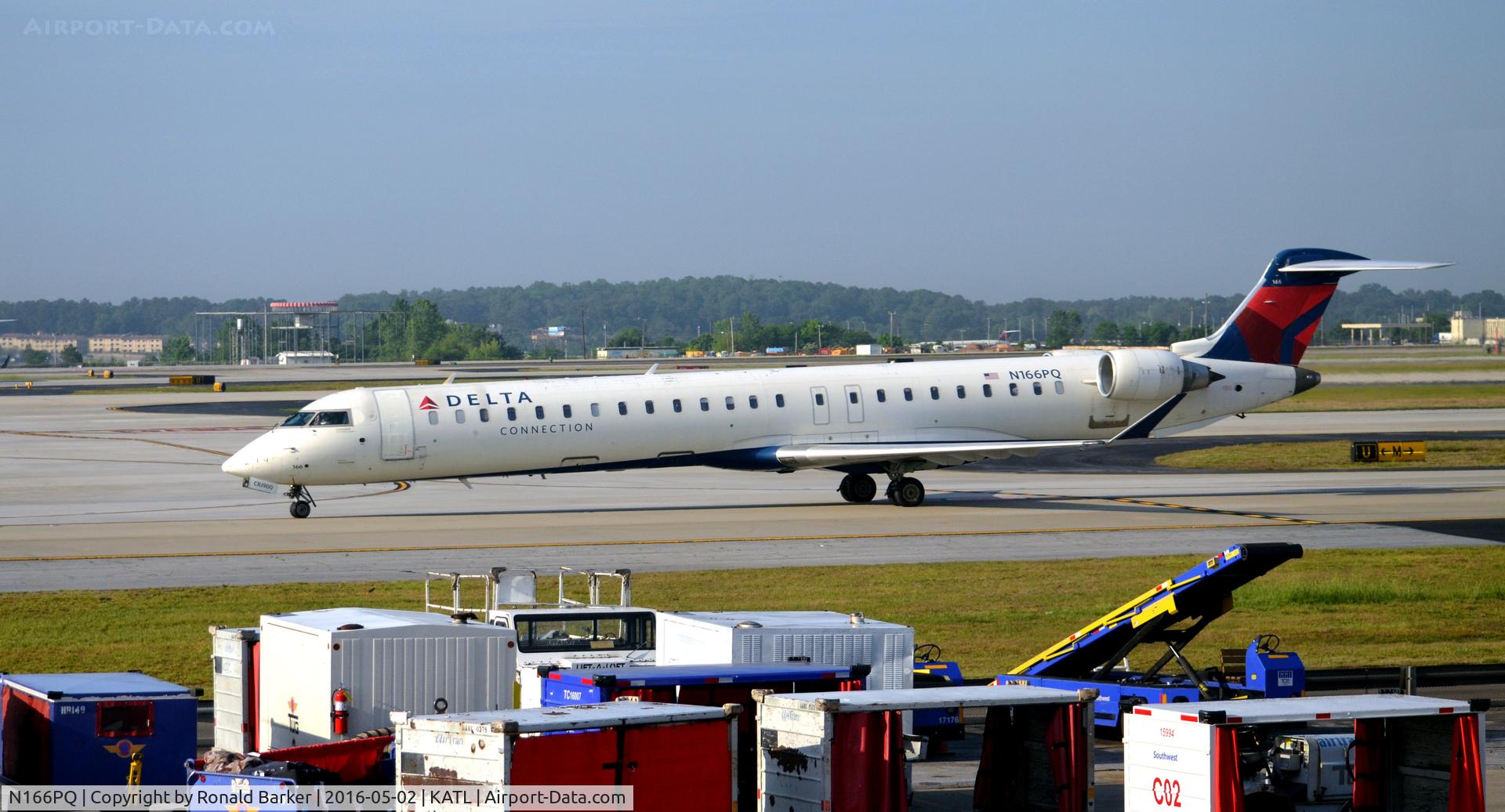 N166PQ, 2008 Bombardier CRJ-900ER (CL-600-2D24) C/N 15166, Taxi to gate Atlanta
