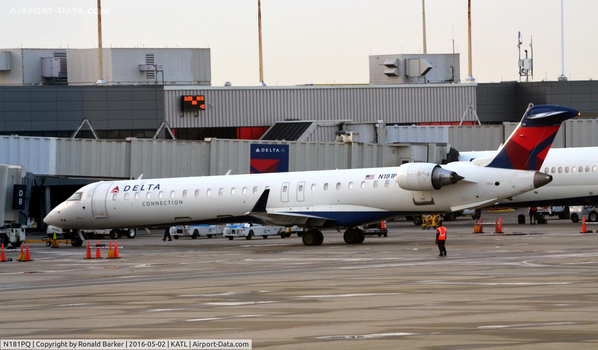 N181PQ, 2008 Bombardier CRJ-900ER (CL-600-2D24) C/N 15181, Pushback Atlanta