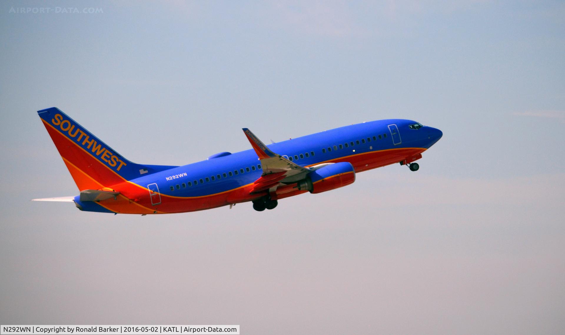 N292WN, 2007 Boeing 737-7H4 C/N 32538, Takeoff Atlanta