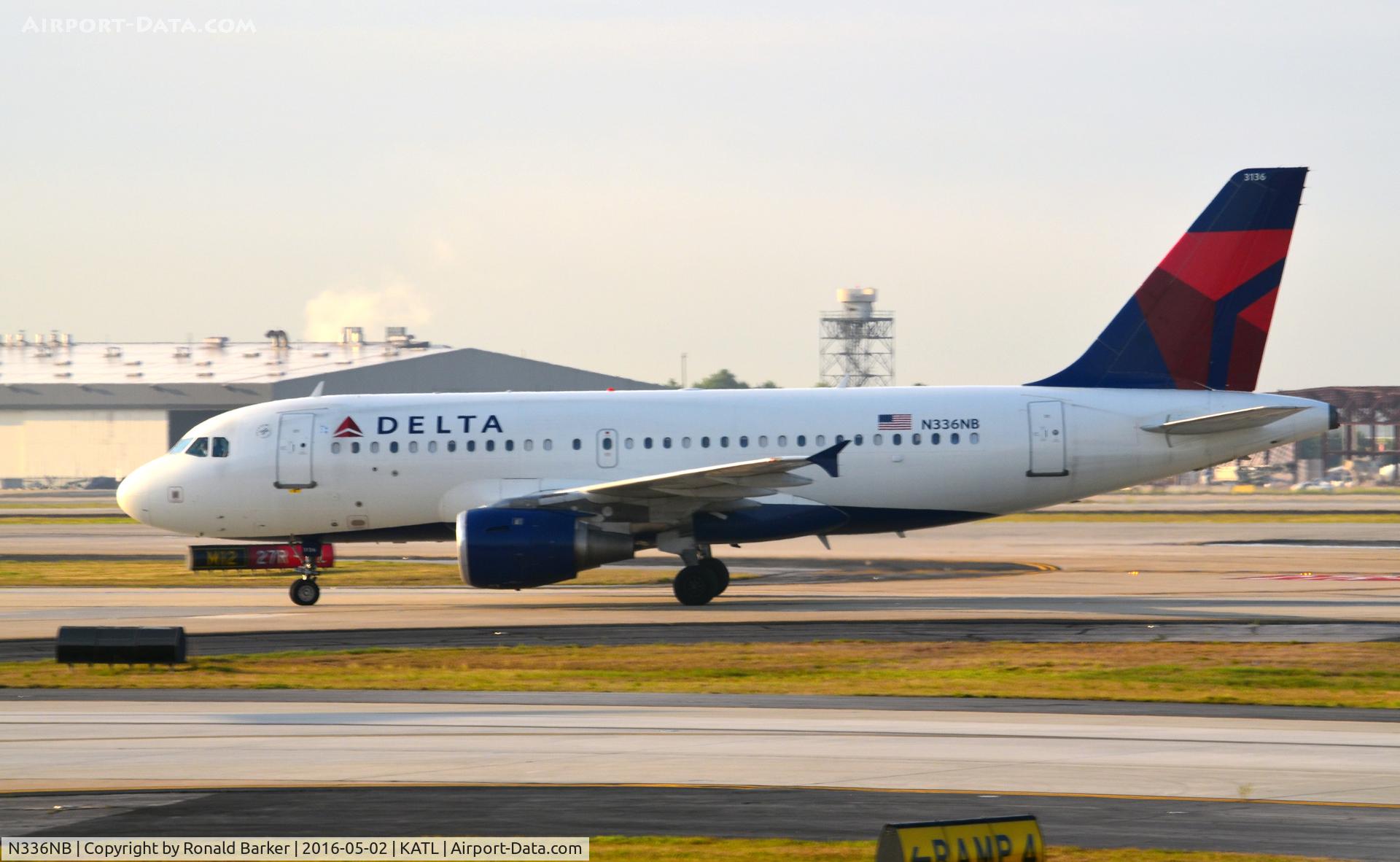 N336NB, 2002 Airbus A319-114 C/N 1683, Taxi Atlanta