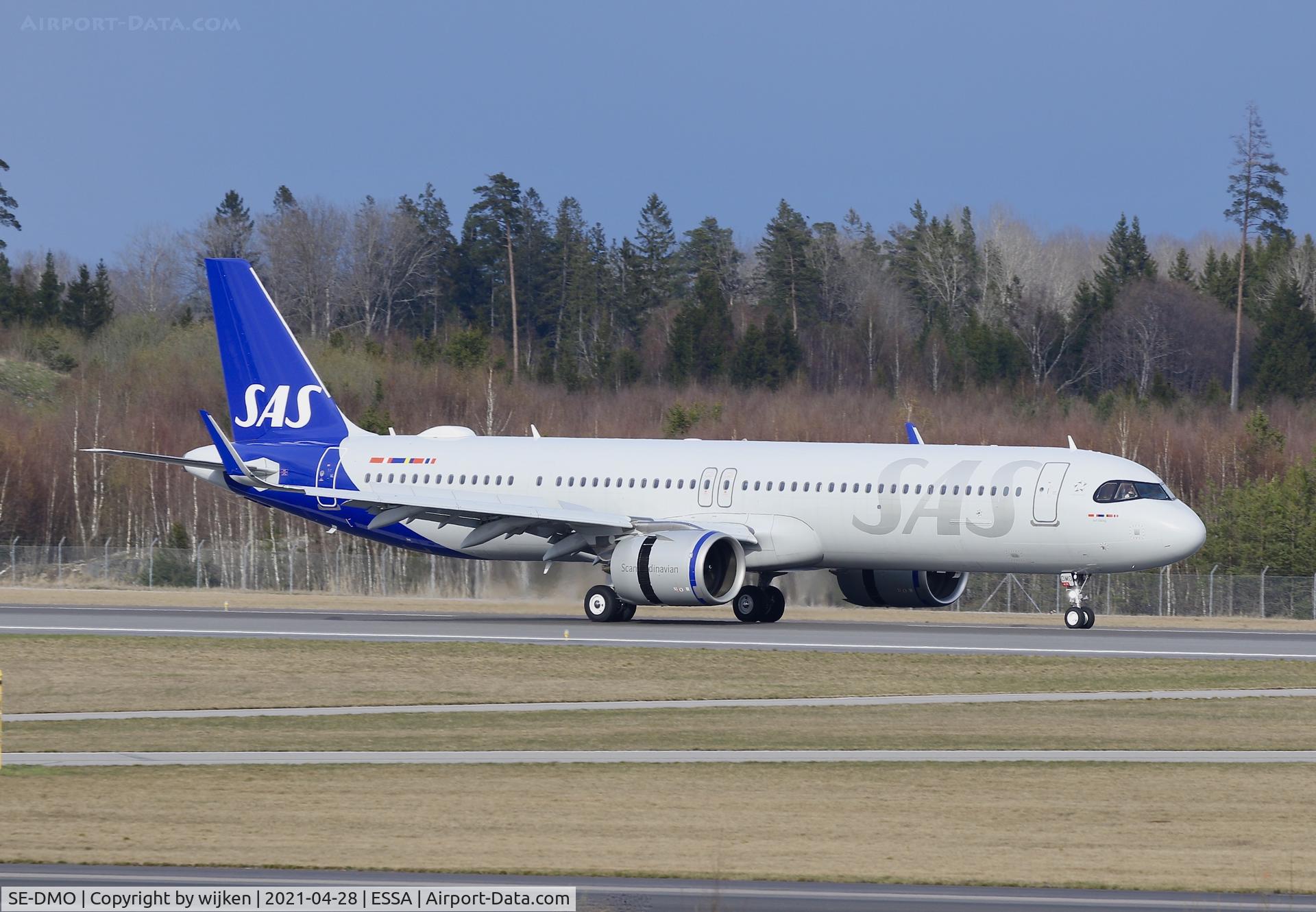 SE-DMO, 2020 Airbus A321-253NX C/N 9541, RWY 19L