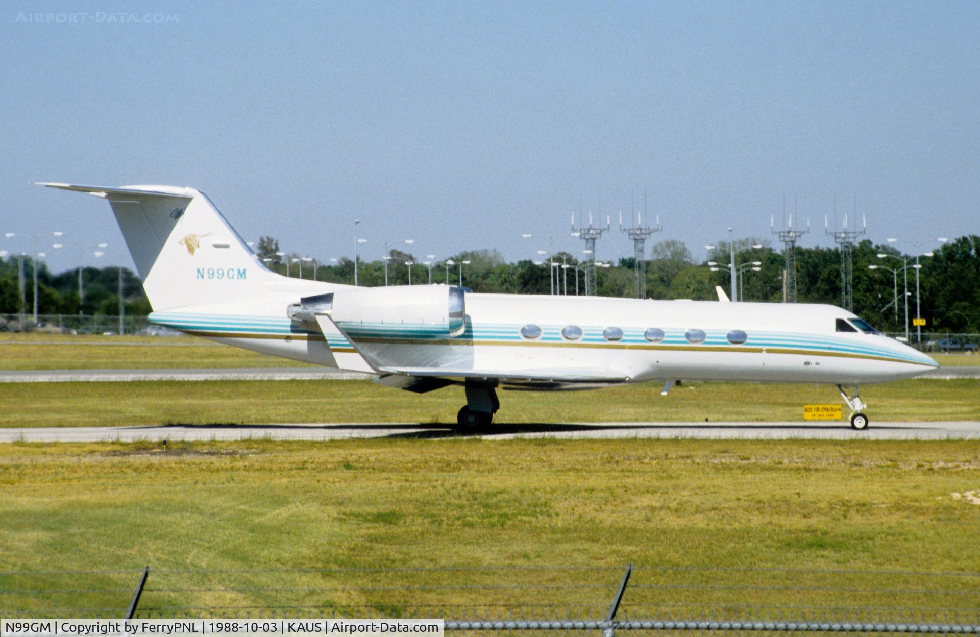 N99GM, 1986 Gulfstream Aerospace Gulfstream IV C/N 1006, ACBCGC Inc G4 departing AUS