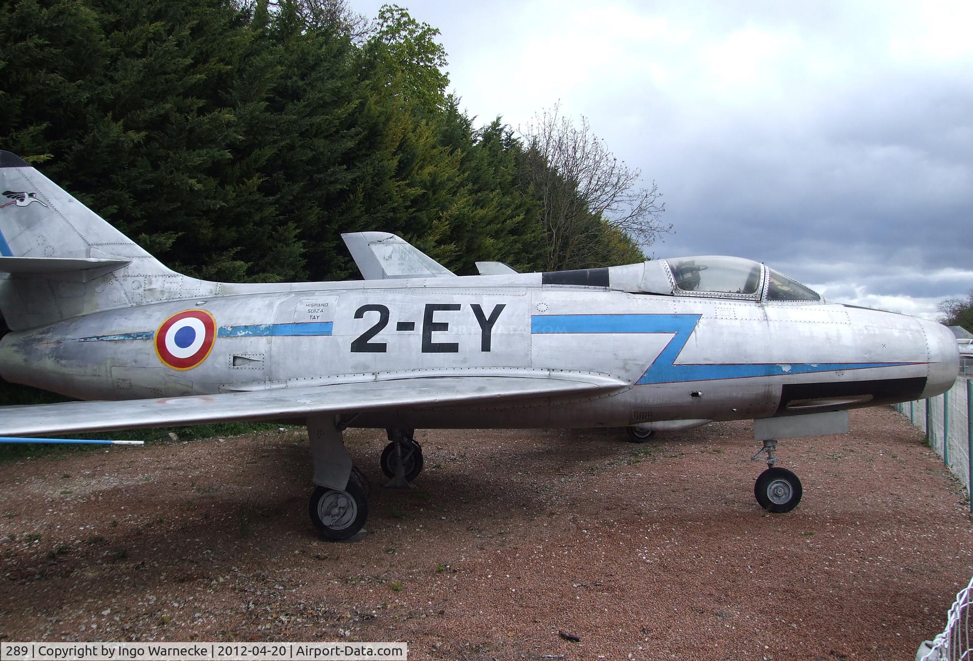 289, Dassault Mystere IVA C/N 289, Dassault Mystere IV A at the Musee de l'Aviation du Chateau, Savigny-les-Beaune