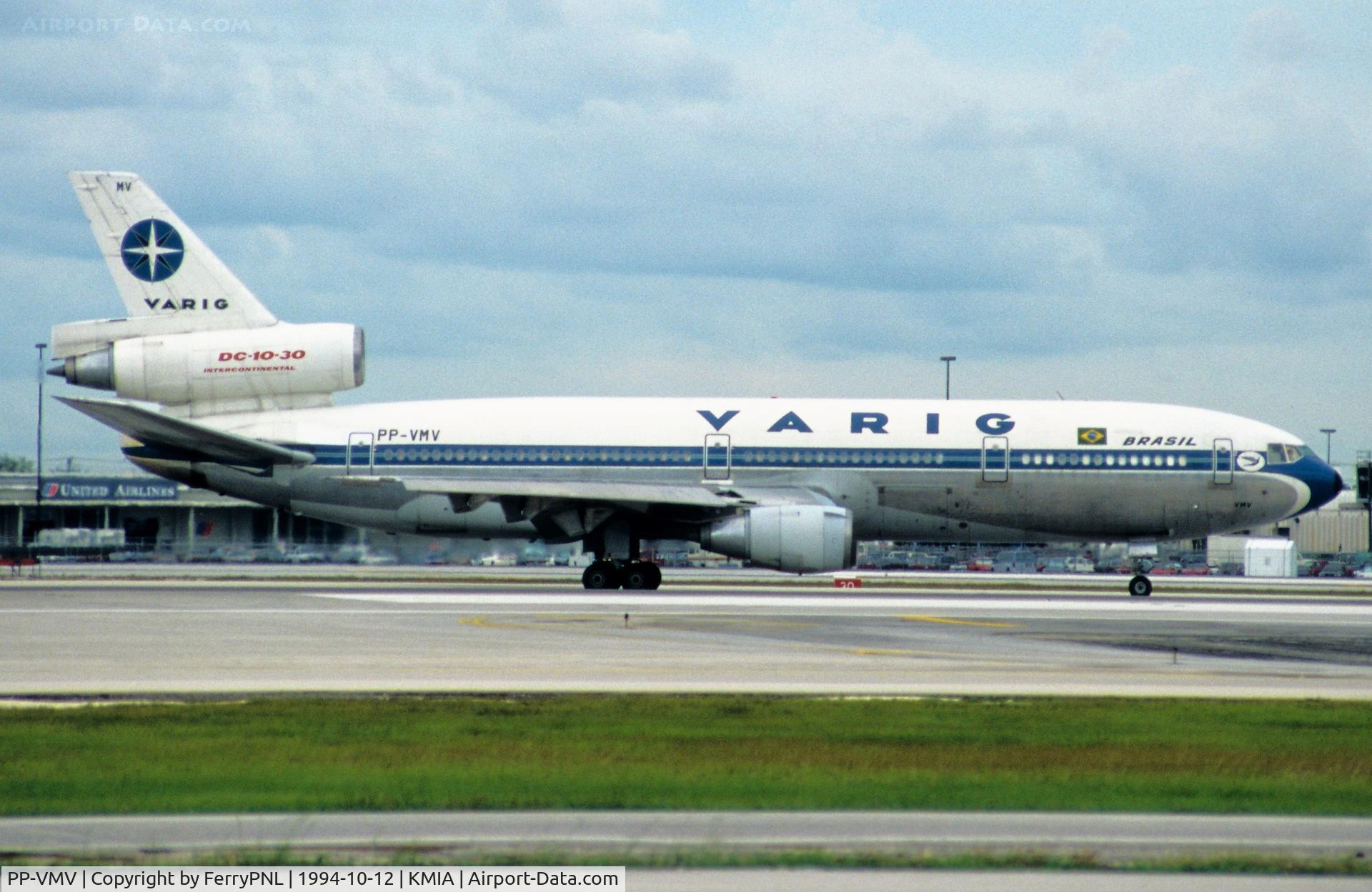 PP-VMV, 1980 McDonnell Douglas DC-10-30 C/N 47843, Varig DC-10-30 lining-up