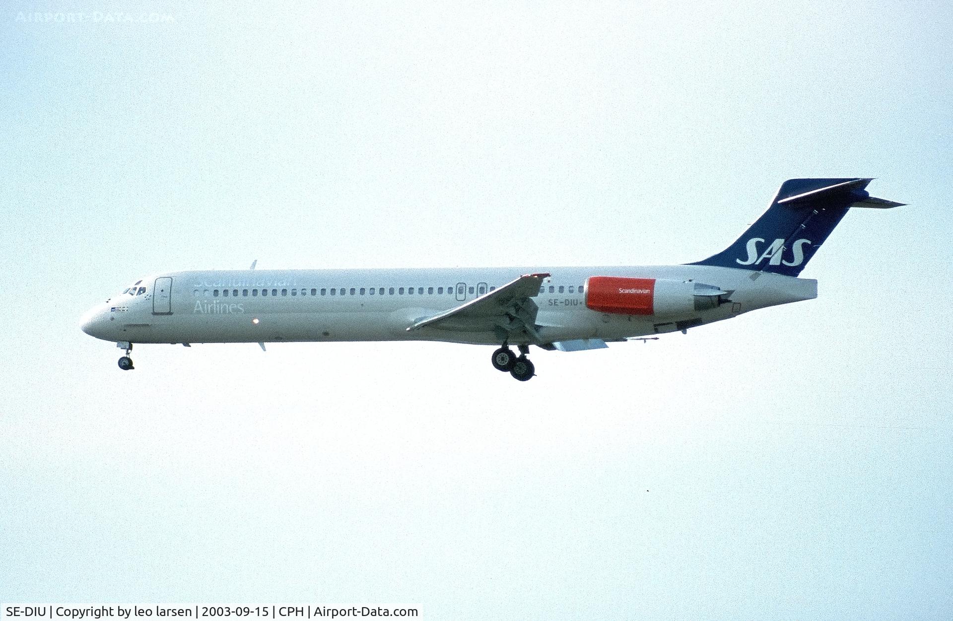 SE-DIU, 1991 McDonnell Douglas MD-87 (DC-9-87) C/N 53011, Copenhagen 15.9.2003