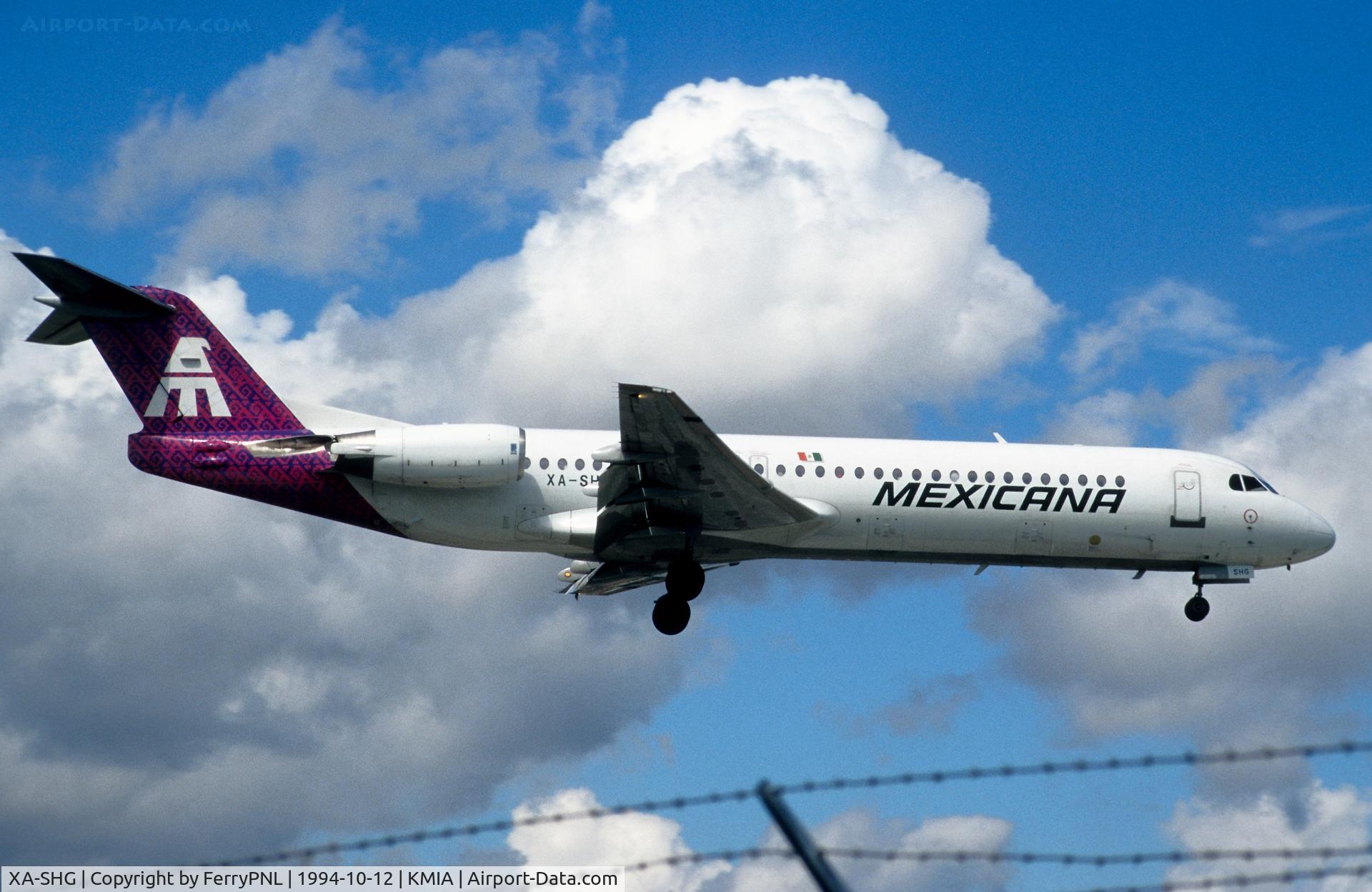 XA-SHG, 1992 Fokker 100 (F-28-0100) C/N 11410, Mexicana Fk100 landing in MIA