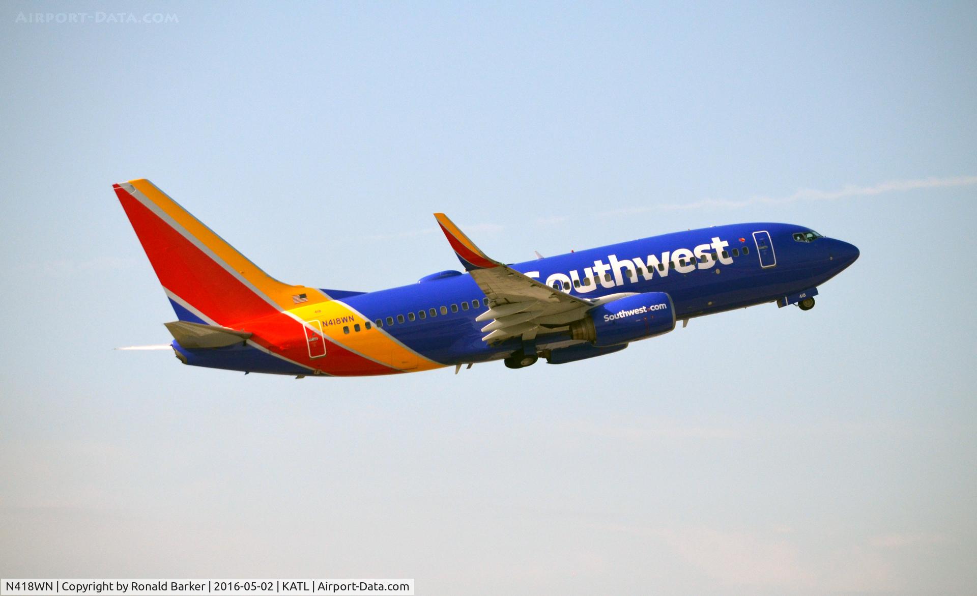 N418WN, 2001 Boeing 737-7H4 C/N 29823, Takeoff Atlanta