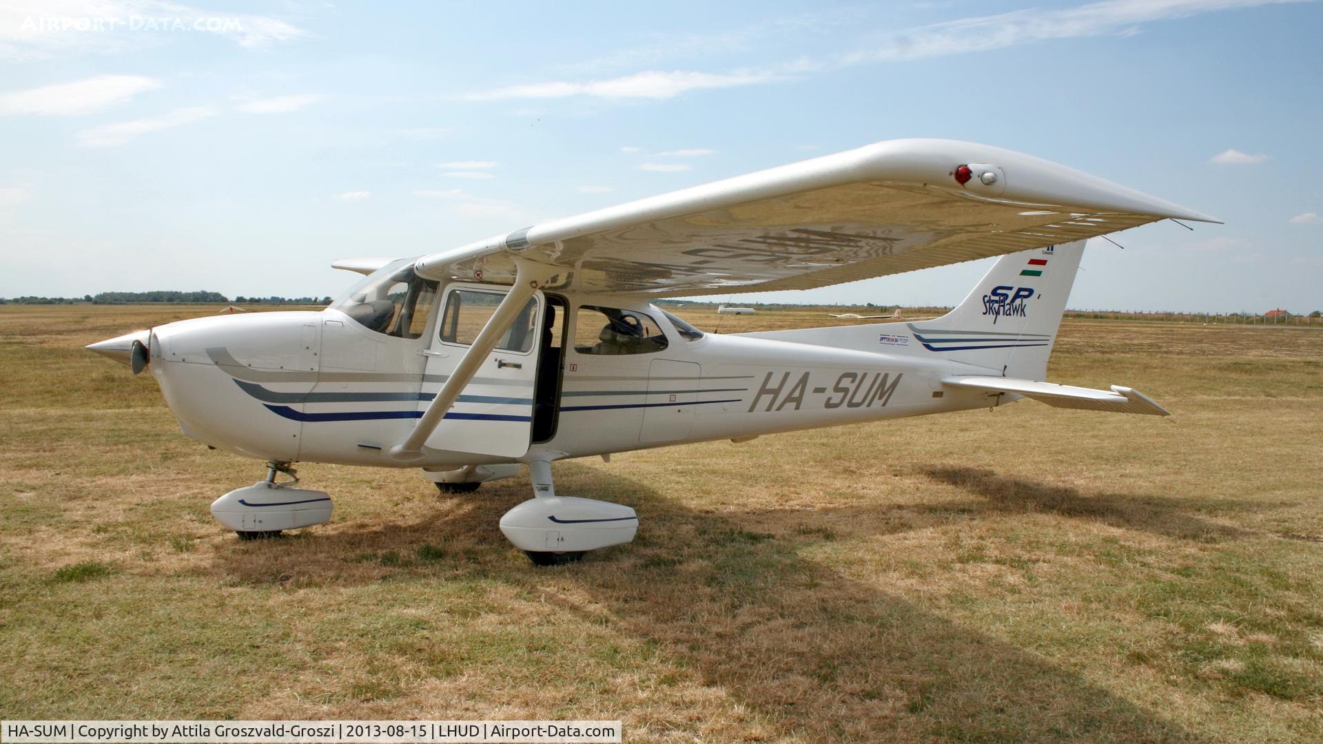 HA-SUM, 2003 Cessna 172S C/N 172S9470, LHUD-Szeged Airport, Hungary