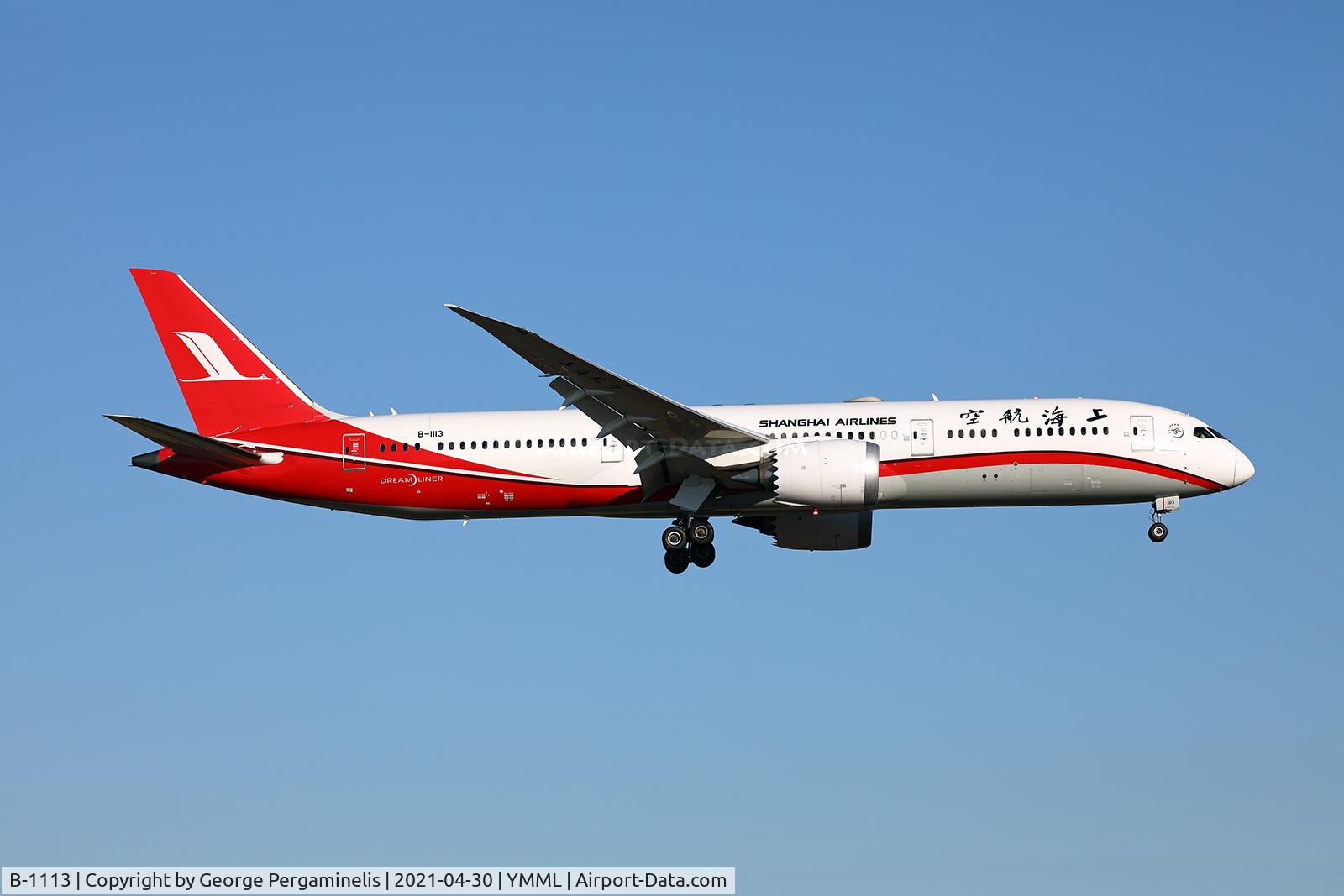 B-1113, 2018 Boeing 787-9 Dreamliner Dreamliner C/N 63708, Short final for runway 34.