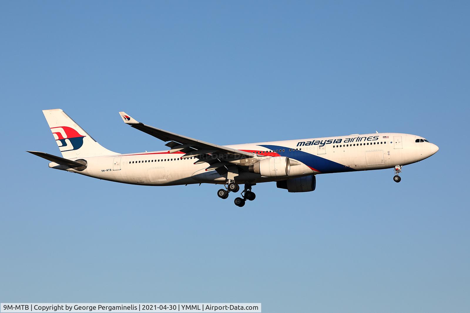 9M-MTB, 2006 Airbus A330-323X C/N 1219, Short final for runway 34.