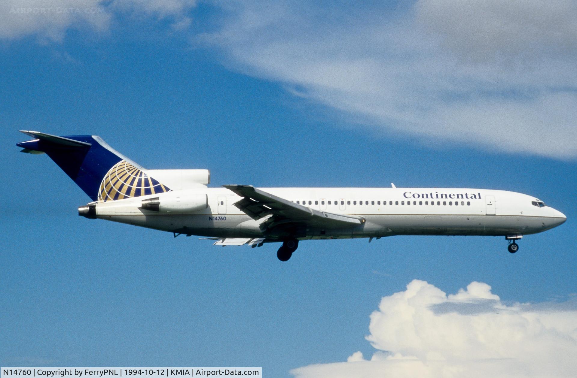 N14760, 1975 Boeing 727-227 C/N 21118, Landing of Continental B727
