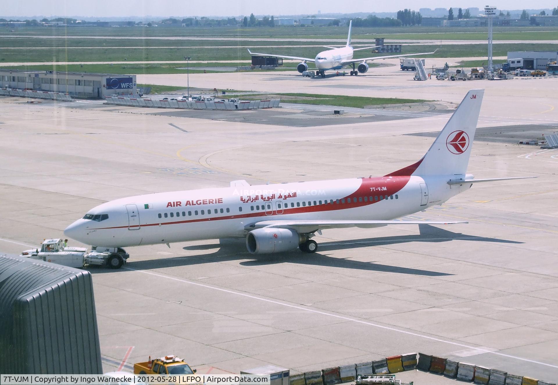 7T-VJM, 2000 Boeing 737-8D6 C/N 30205, Boeing 737-8D6 of Air Algerie at Paris-Orly airport