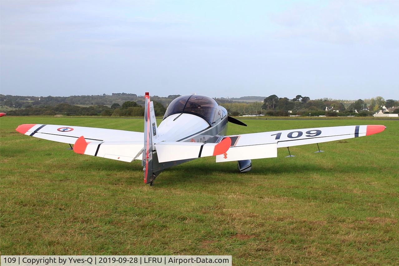 109, Mudry CAP-10B C/N 109, Mudry Cap10B, Static display, Morlaix-Ploujean airport (LFRU-MXN) air show 2019