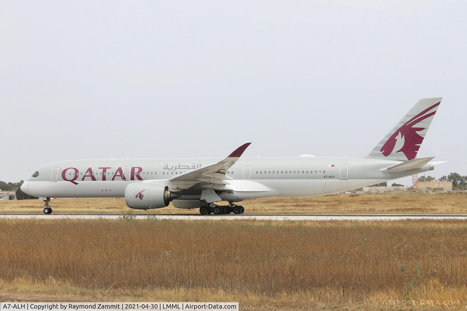 A7-ALH, 2015 Airbus A350-941 C/N 012, A350 A7-ALH Qatar Airways