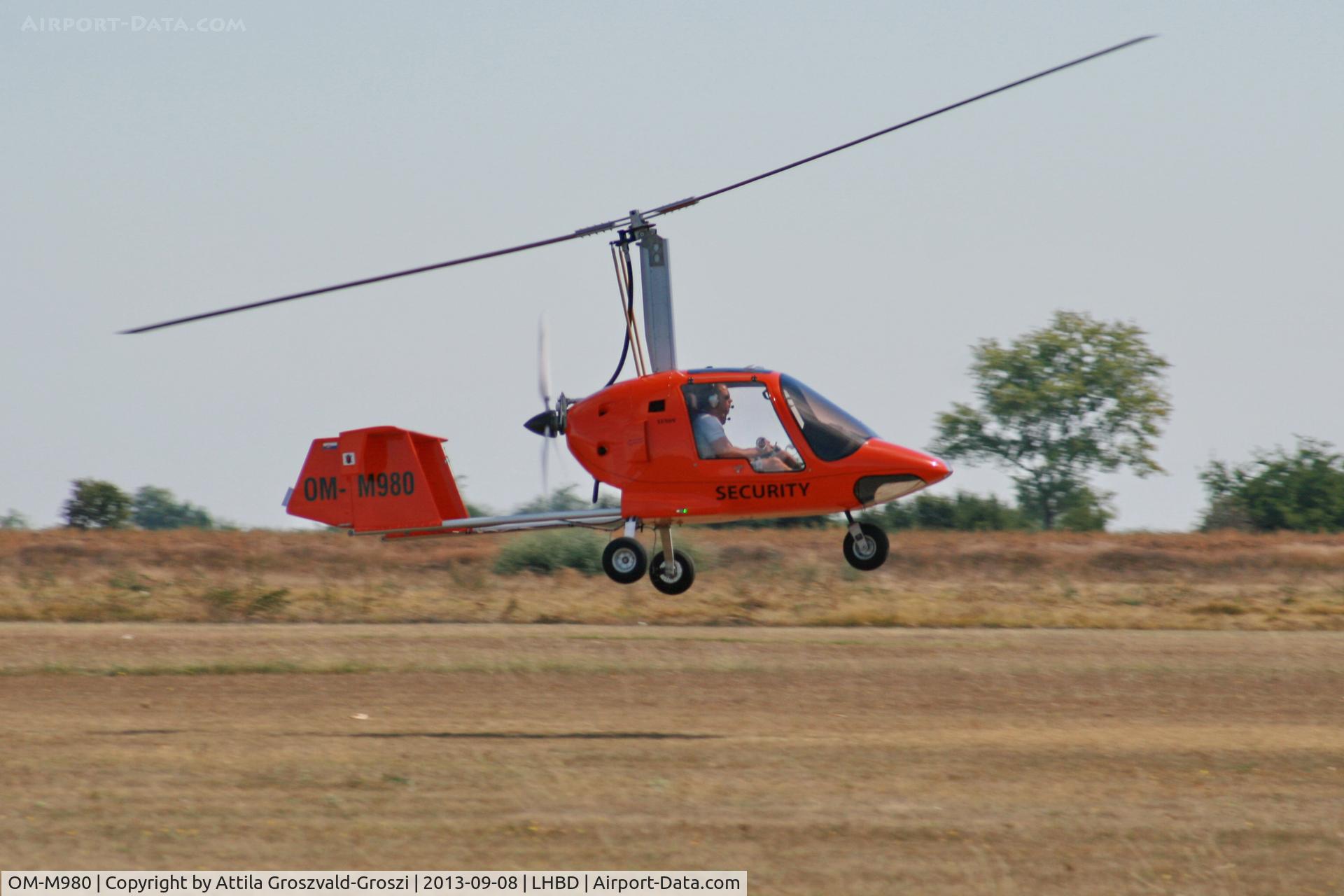 OM-M980, Celier Xenon 2 912S C/N CA11374, LHBD - Börgönd Airport, Hungary
