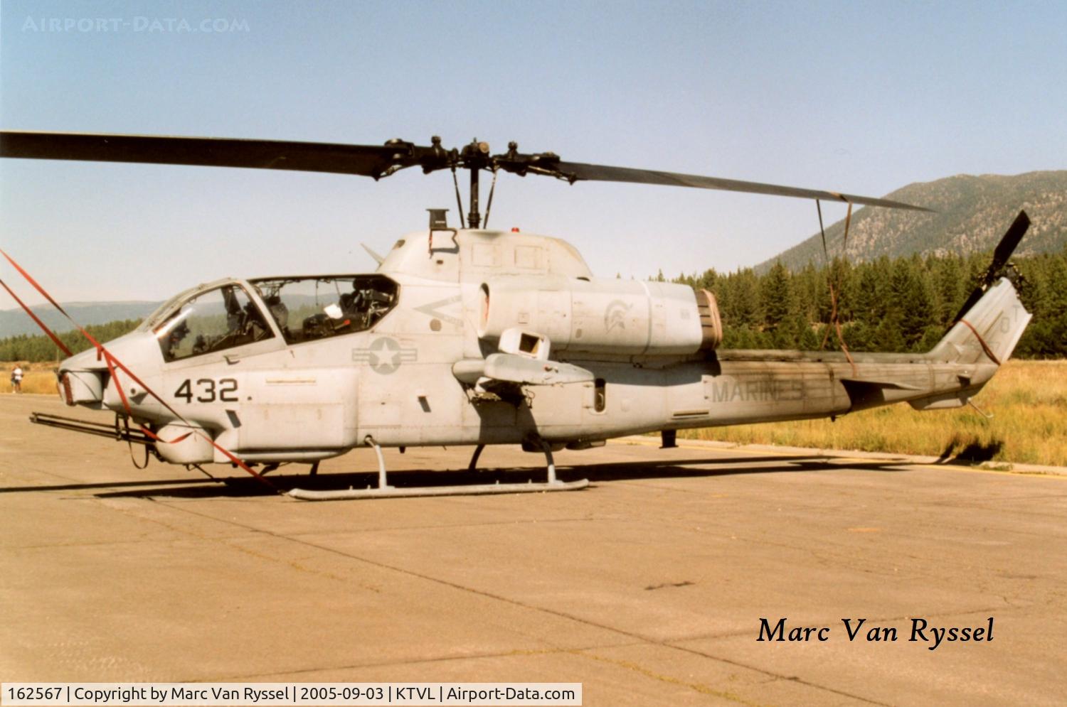 162567, Bell AH-1W Super Cobra C/N 26236, 162568  QT-432 at Tahoe Air Fest 2005.