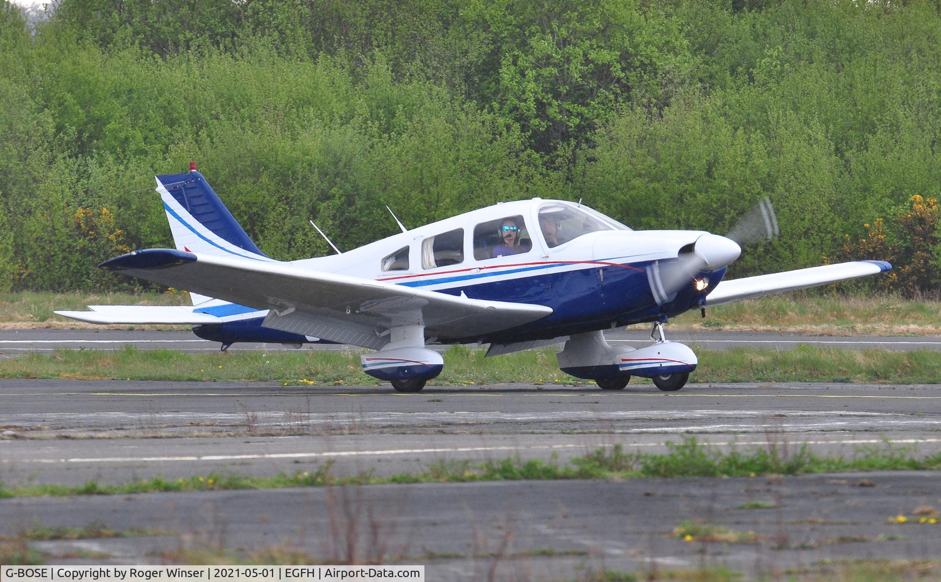 G-BOSE, 1985 Piper PA-28-181 Cherokee Archer II C/N 28-8590007, Visiting Archer II.