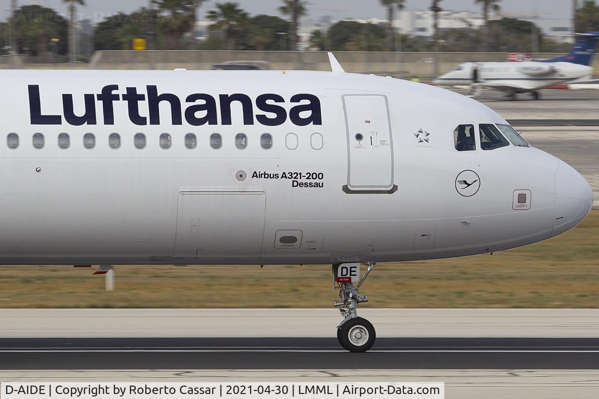 D-AIDE, 2011 Airbus A321-231 C/N 4607, Runway 13
