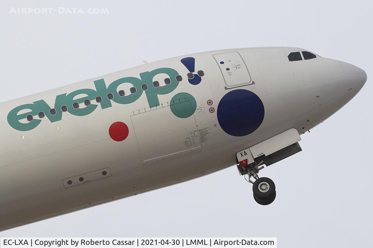 EC-LXA, 2005 Airbus A330-343X C/N 670, Runway 13