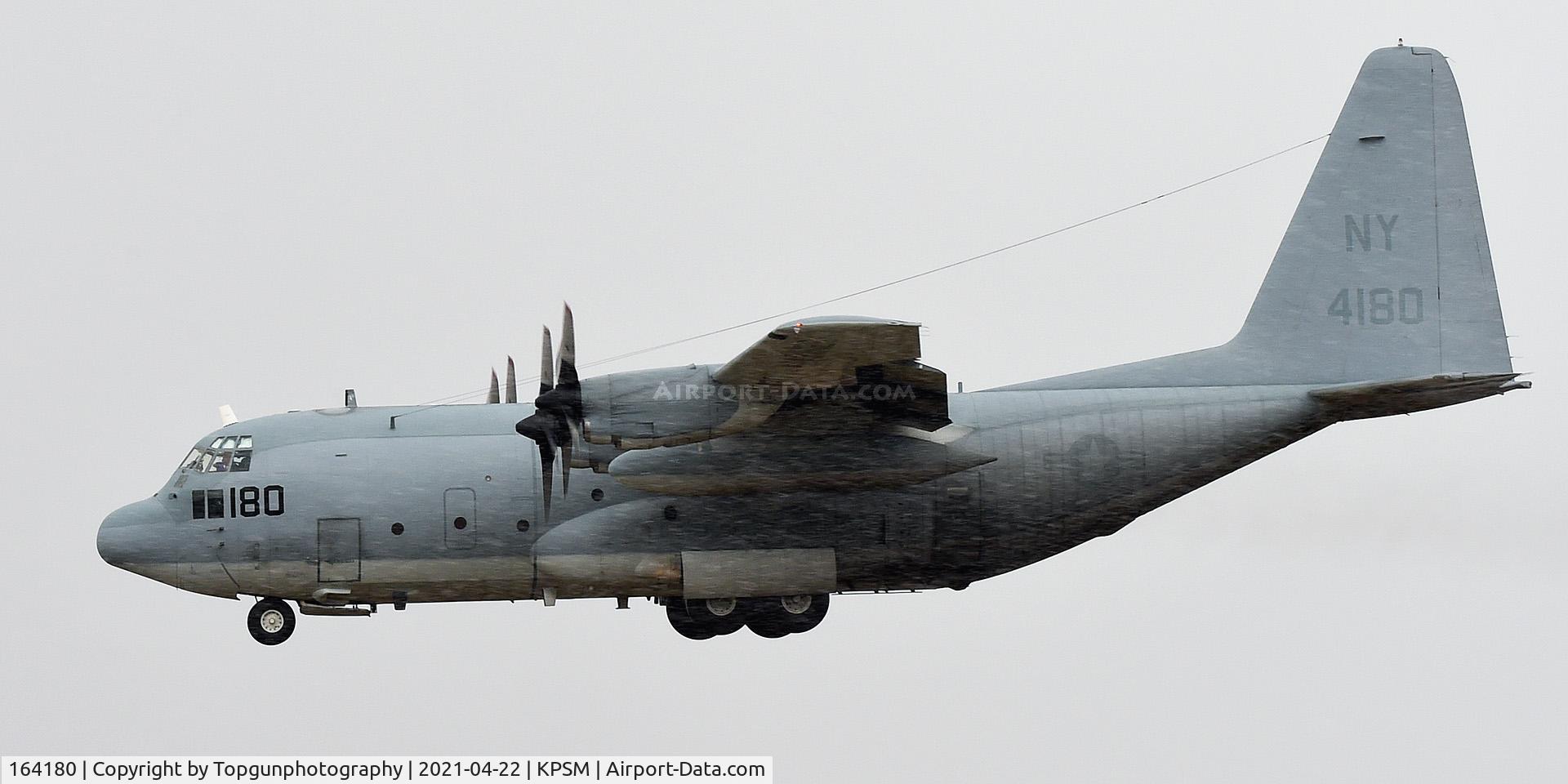 164180, Lockheed KC-130T Hercules C/N 382-5174, CONVOY3175 landing in an April snow squall after going around the first attempt