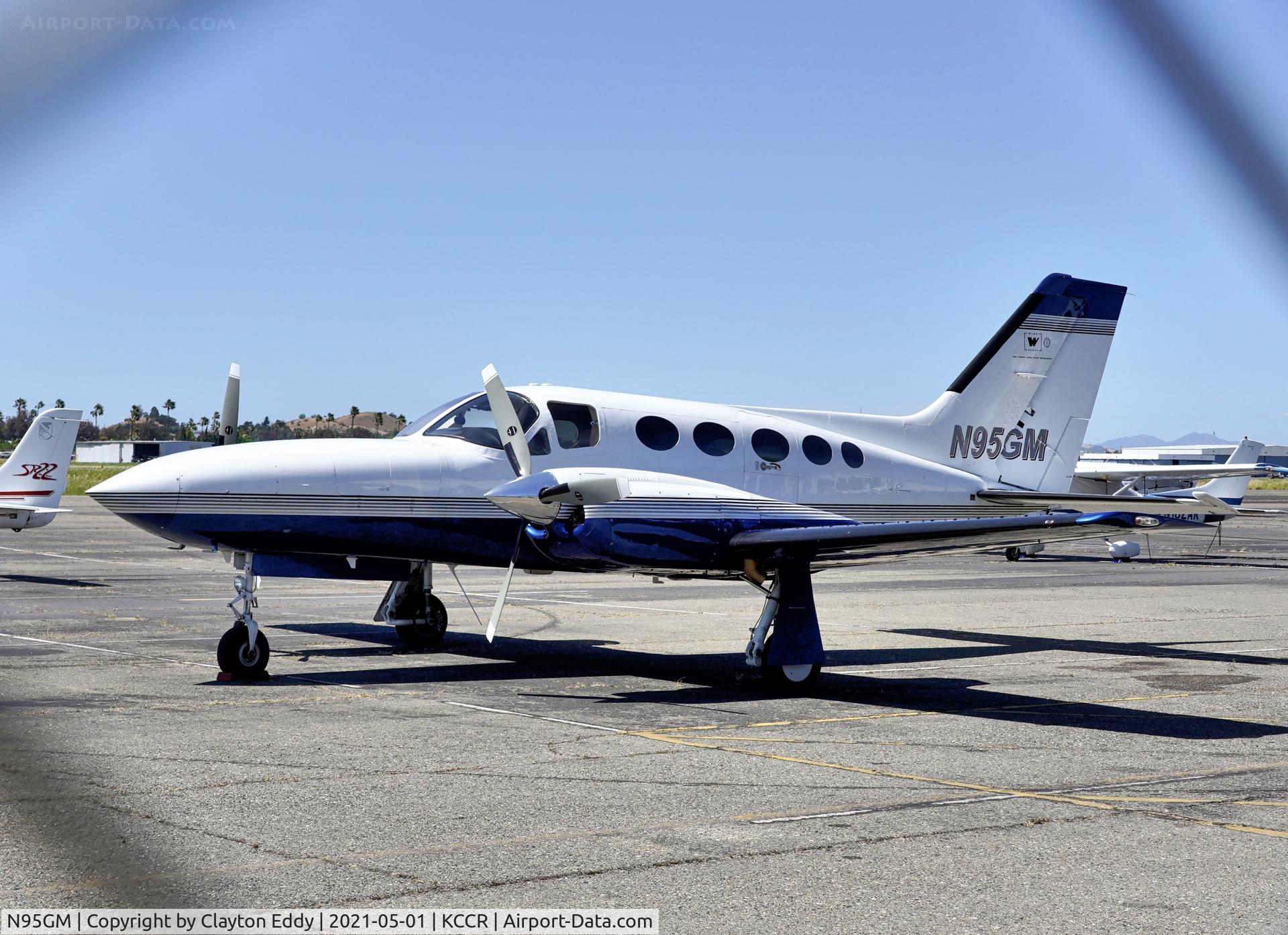 N95GM, 1980 Cessna 421C Golden Eagle Golden Eagle C/N 421C-0821, Buchanan Field Concord California 2021.