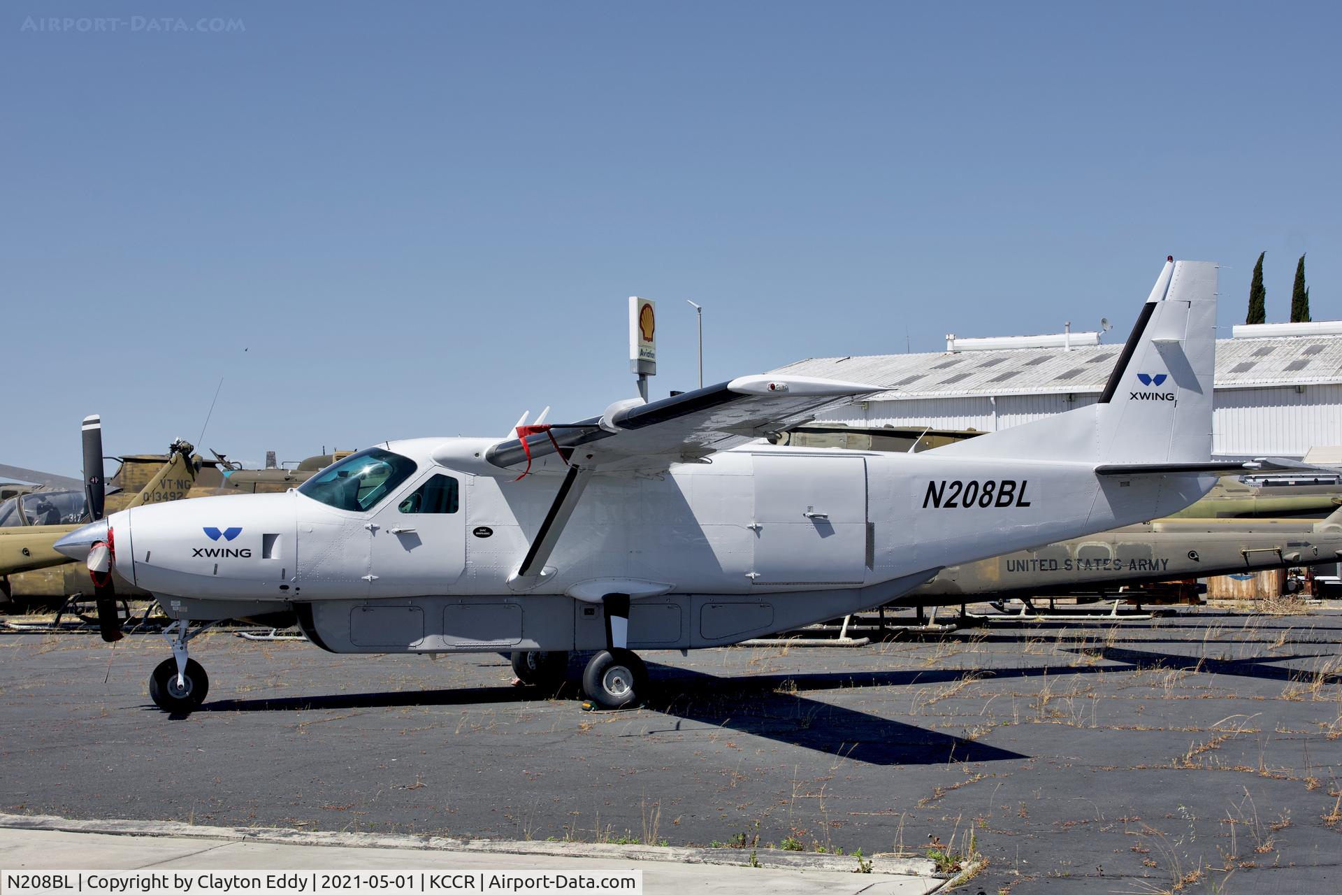 N208BL, 1989 Cessna 208B Grand Caravan C/N 208B0182, Buchanan Field Concord California 2021.