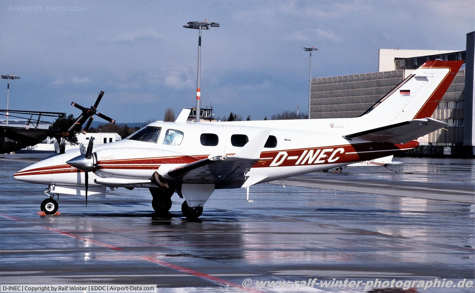 D-INEC, 1981 Beech B-60 Duke C/N P-549, Beechcraft B60 Duke - Private - P-549 - D-INEC - 1998 - DRS