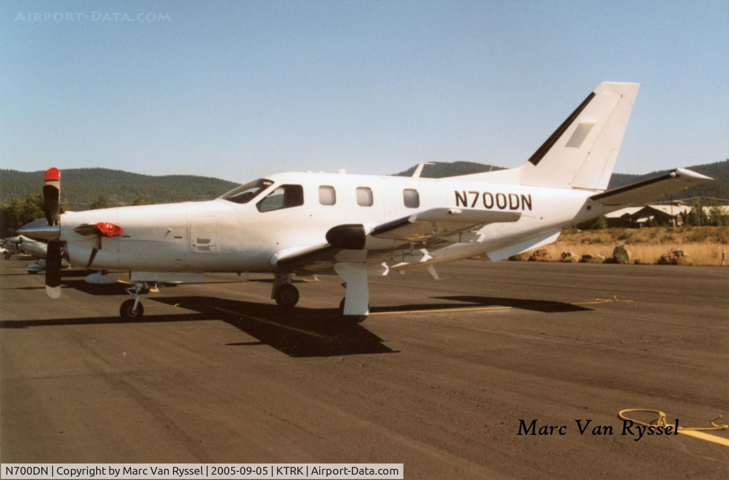 N700DN, 2004 Socata TBM-700C C/N 305, N700DN at Truckee.