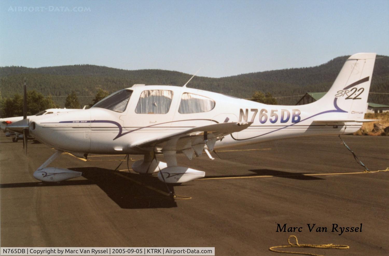 N765DB, 2001 Cirrus SR22 C/N not found N765DB, N765DB at Truckee.