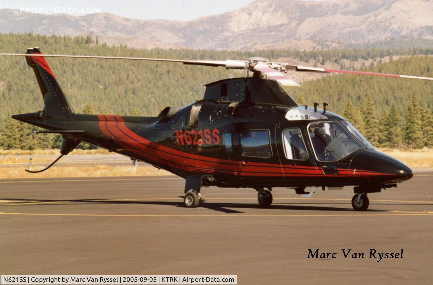 N621SS, 2004 Agusta A-109E C/N 11615, N621SS at Truckee.