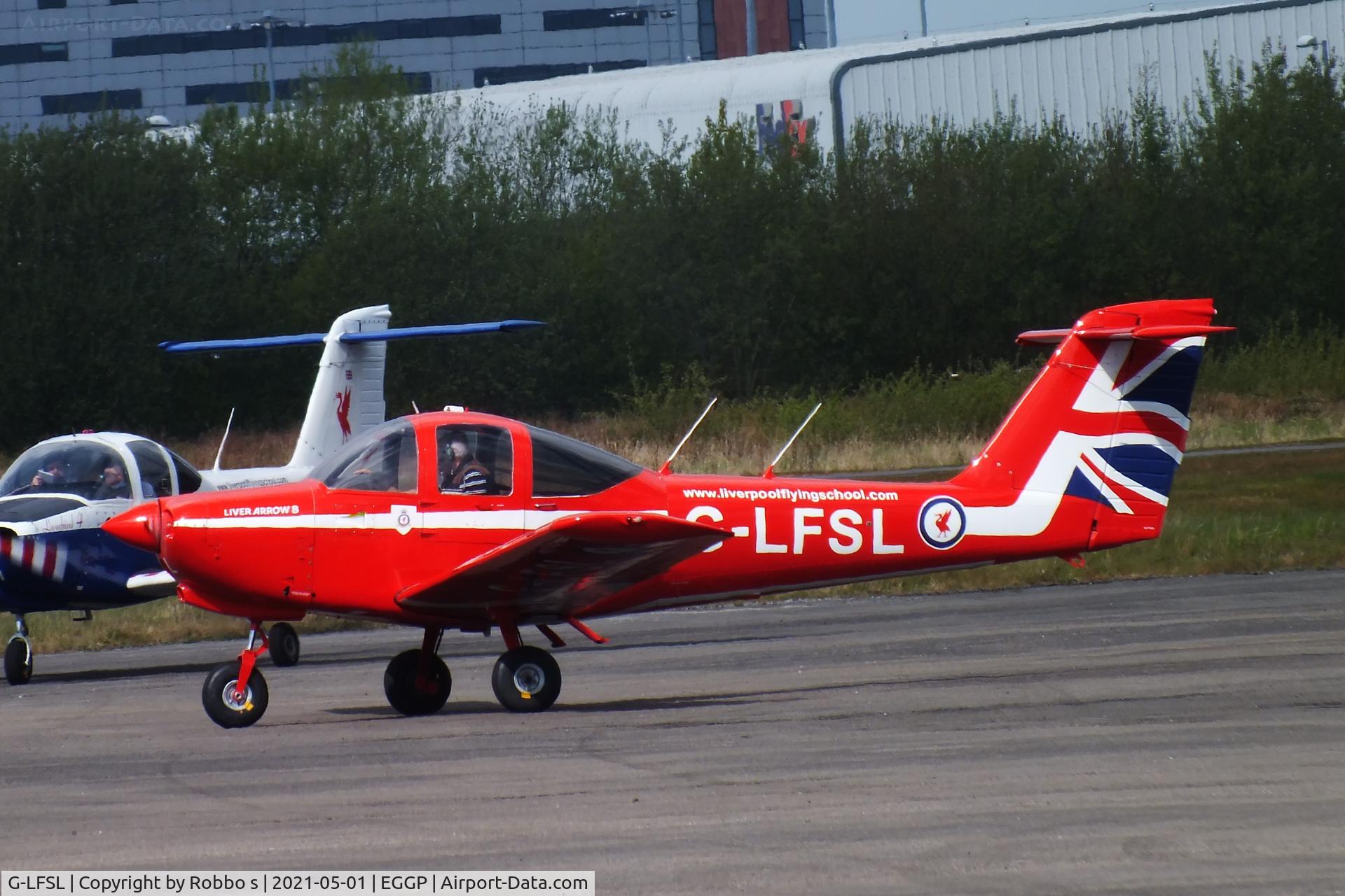 G-LFSL, 1981 Piper PA-38-112 Tomahawk C/N 3881A0086, G-LFSL at it`s Liverpool John Lennon Airport base.