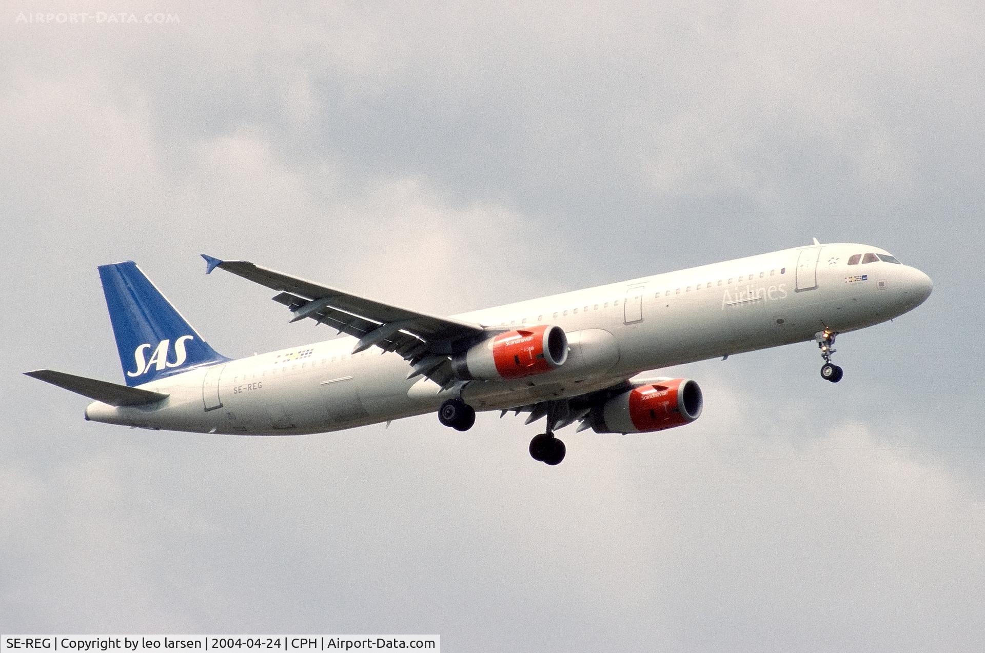 SE-REG, 2002 Airbus A321-232 C/N 1848, Copenhagen 24.4.2004