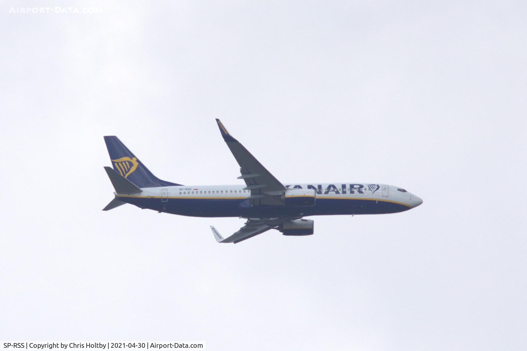 SP-RSS, 2018 Boeing 737-8AS C/N 44835, Past Amwell, Herts into Stansted, Essex