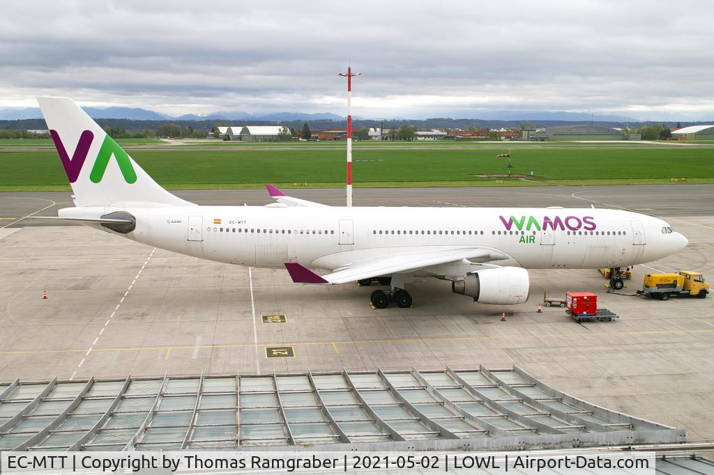EC-MTT, 2002 Airbus A330-223 C/N 454, Wamos Air Airbus A330-200