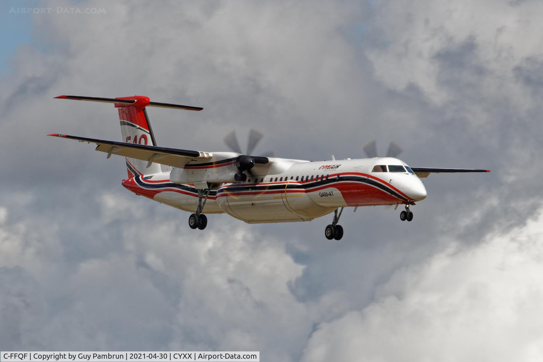 C-FFQF, 2010 Bombardier DHC-8-402 Dash 8 C/N 4315, Landing on 19