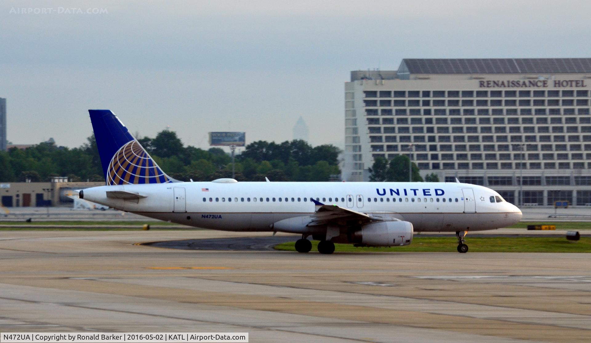 N472UA, 2001 Airbus A320-232 C/N 1435, Taxi to takeoff Atlanta