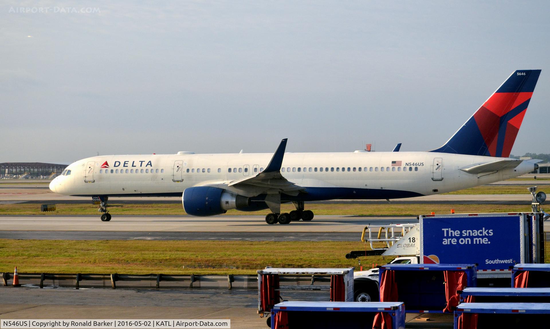 N546US, 1996 Boeing 757-251 C/N 26493, Taxi to takeoff Atlanta