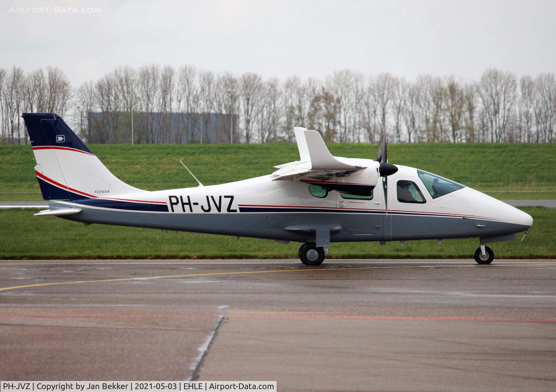 PH-JVZ, Tecnam P-2006T C/N 318, Lelystad Airport