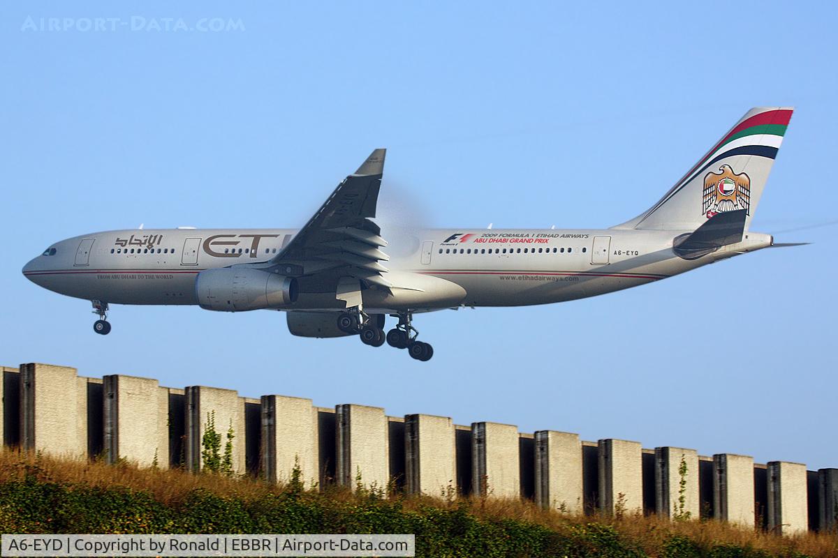 A6-EYD, 2005 Airbus A330-243 C/N 658, at bru