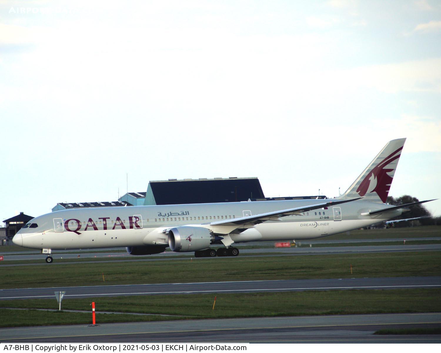 A7-BHB, 2019 Boeing 787-9 Dreamliner Dreamliner C/N 64215, A7-BHB taxi to the gate after landing rw 22L