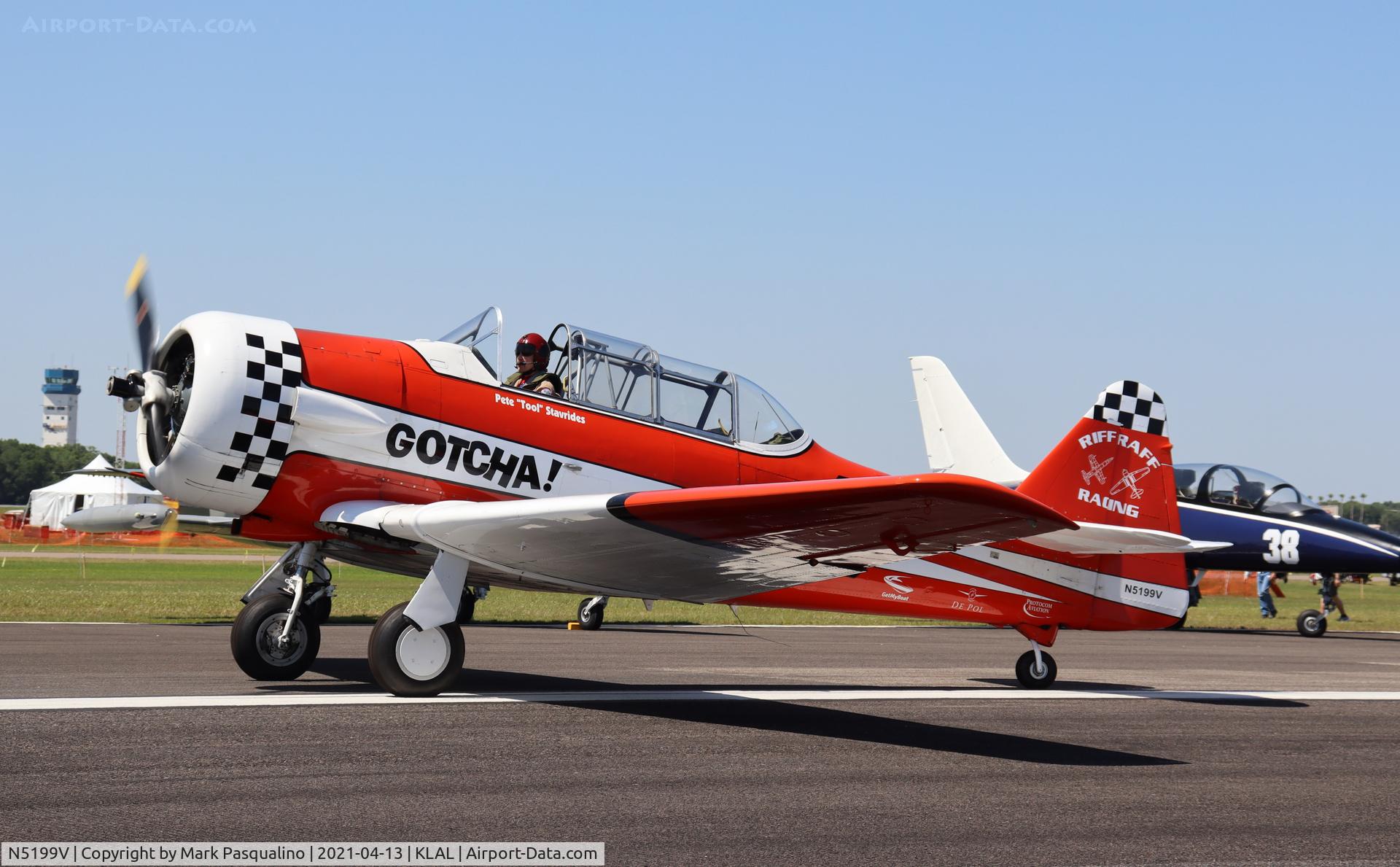 N5199V, 1960 North American SNJ-5 Texan C/N 43875, North American SNJ-5