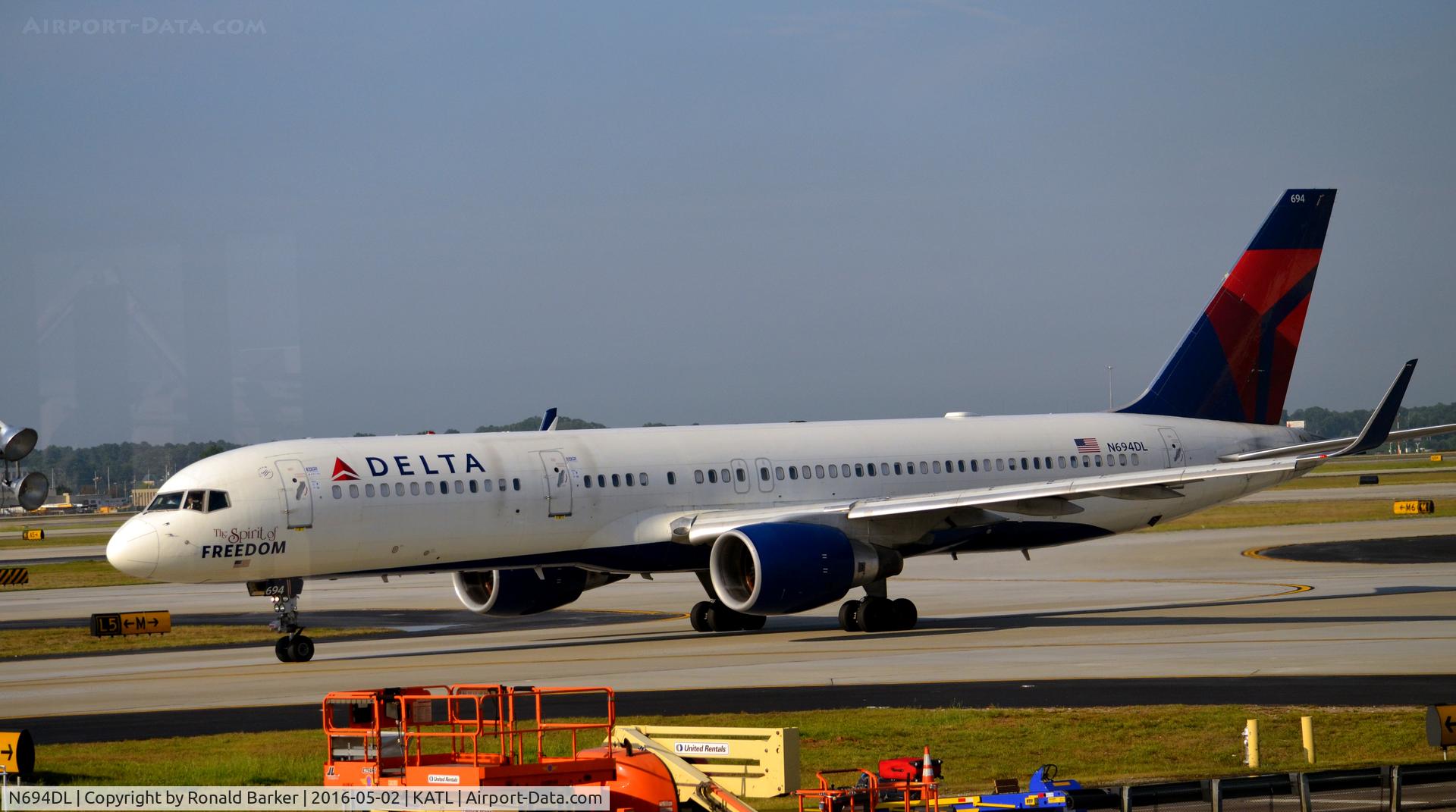 N694DL, 1998 Boeing 757-232 C/N 29726, 