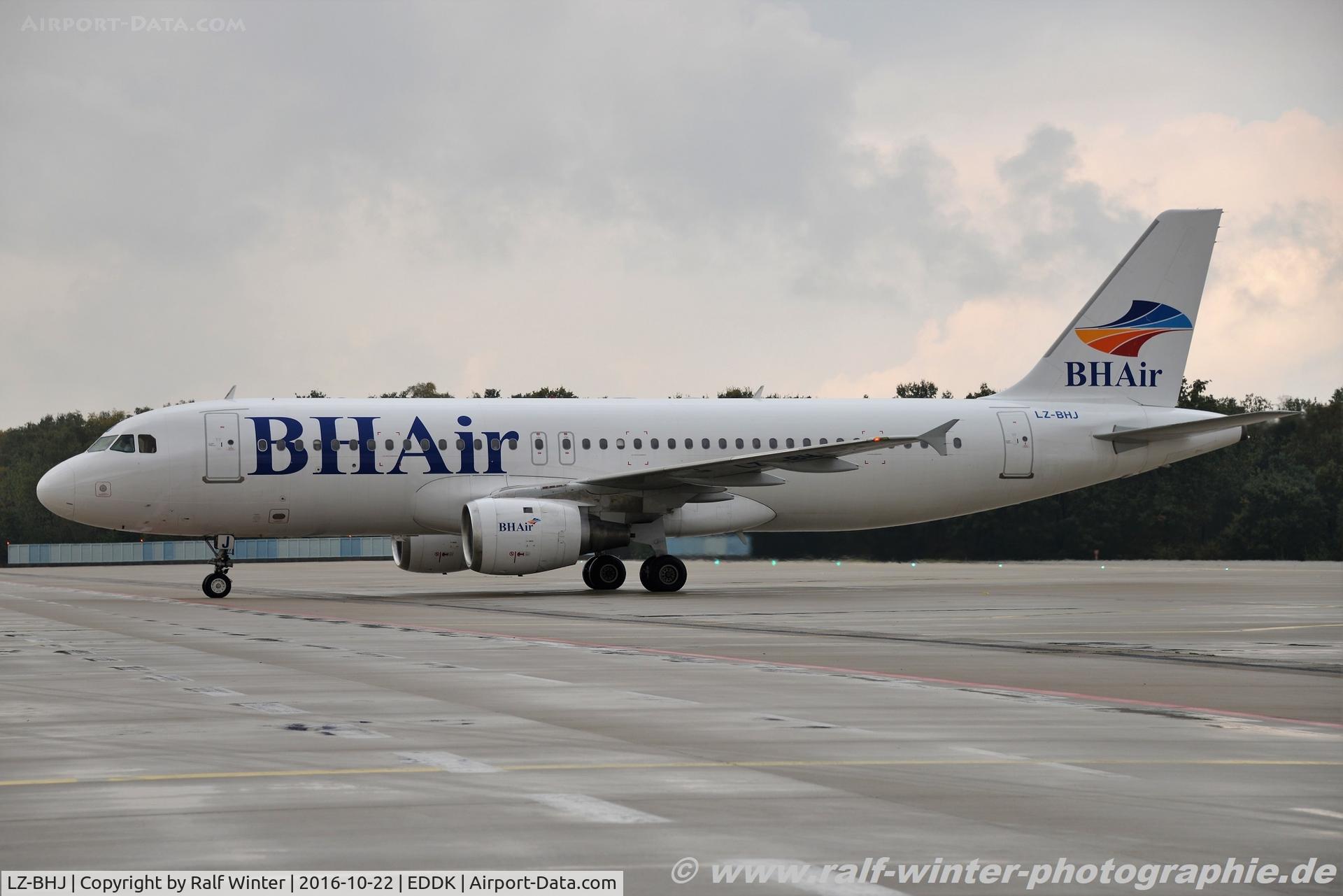 LZ-BHJ, 1990 Airbus A320-211 C/N 142, Airbus A320-211 - 1B BGH Balkan Holidays Air BH Air - 142 - LZ-BHJ - 22.10.2016 - CGN