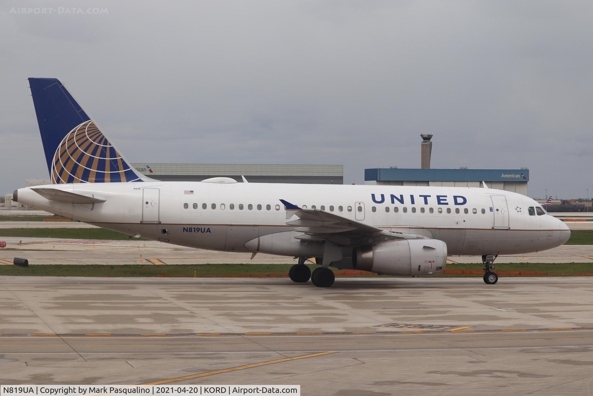 N819UA, 1998 Airbus A319-131 C/N 893, Airbus A319-131