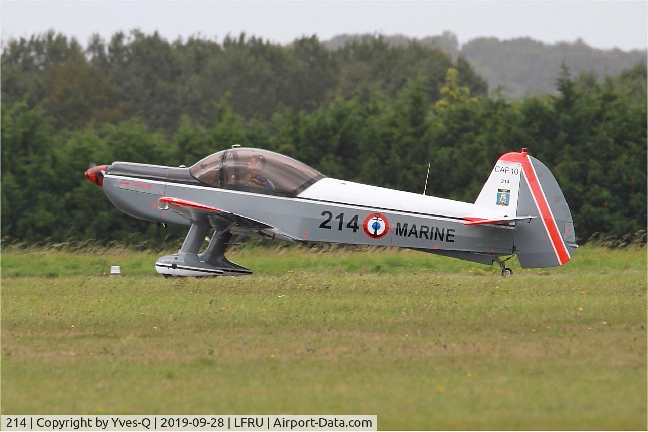 214, Mudry CAP-10B C/N 214, Mudry CAP-10B, Taxiing rwy 22, Morlaix-Ploujean airport (LFRU-MXN) Air show 2019