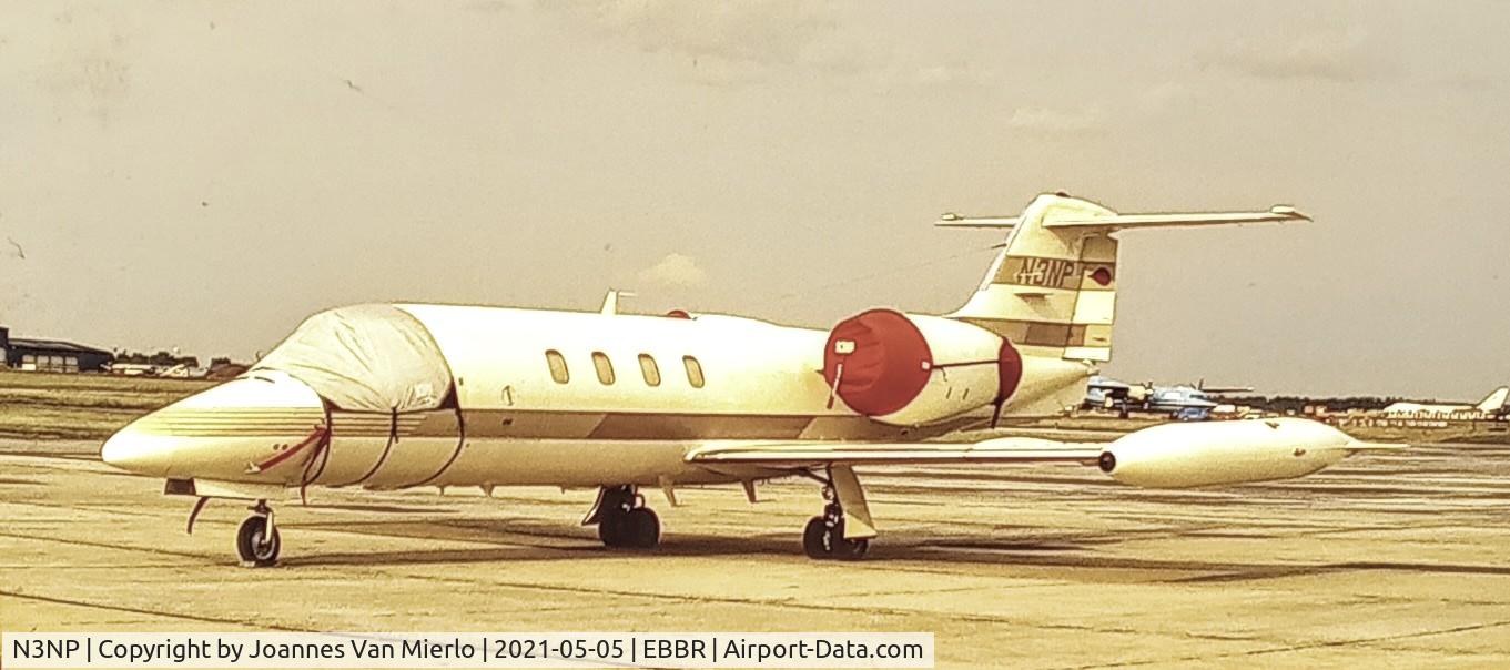 N3NP, 1981 Gates Learjet 36A C/N 36-048, scan from slide