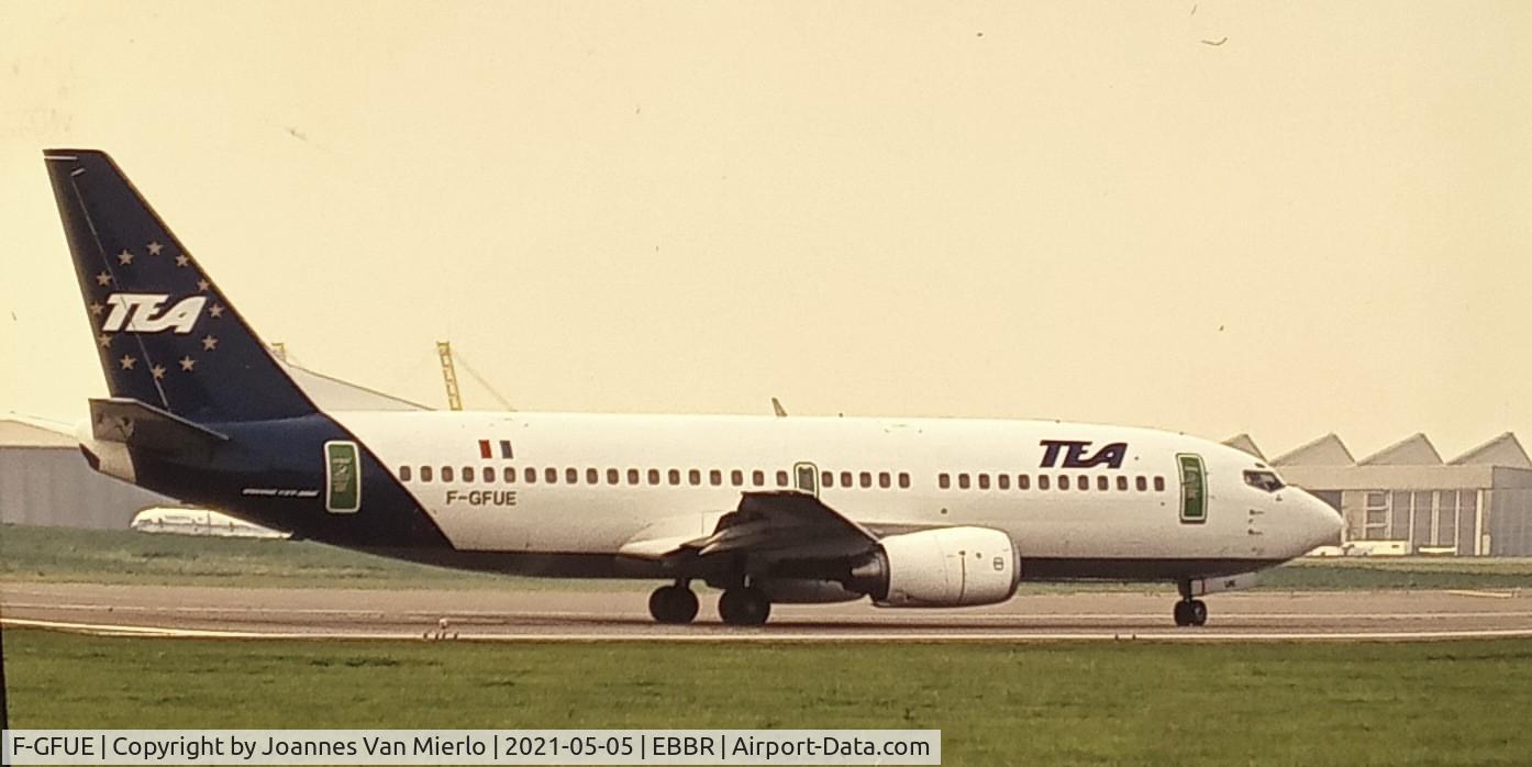 F-GFUE, 1989 Boeing 737-3B3QC C/N 24387, scan from slide