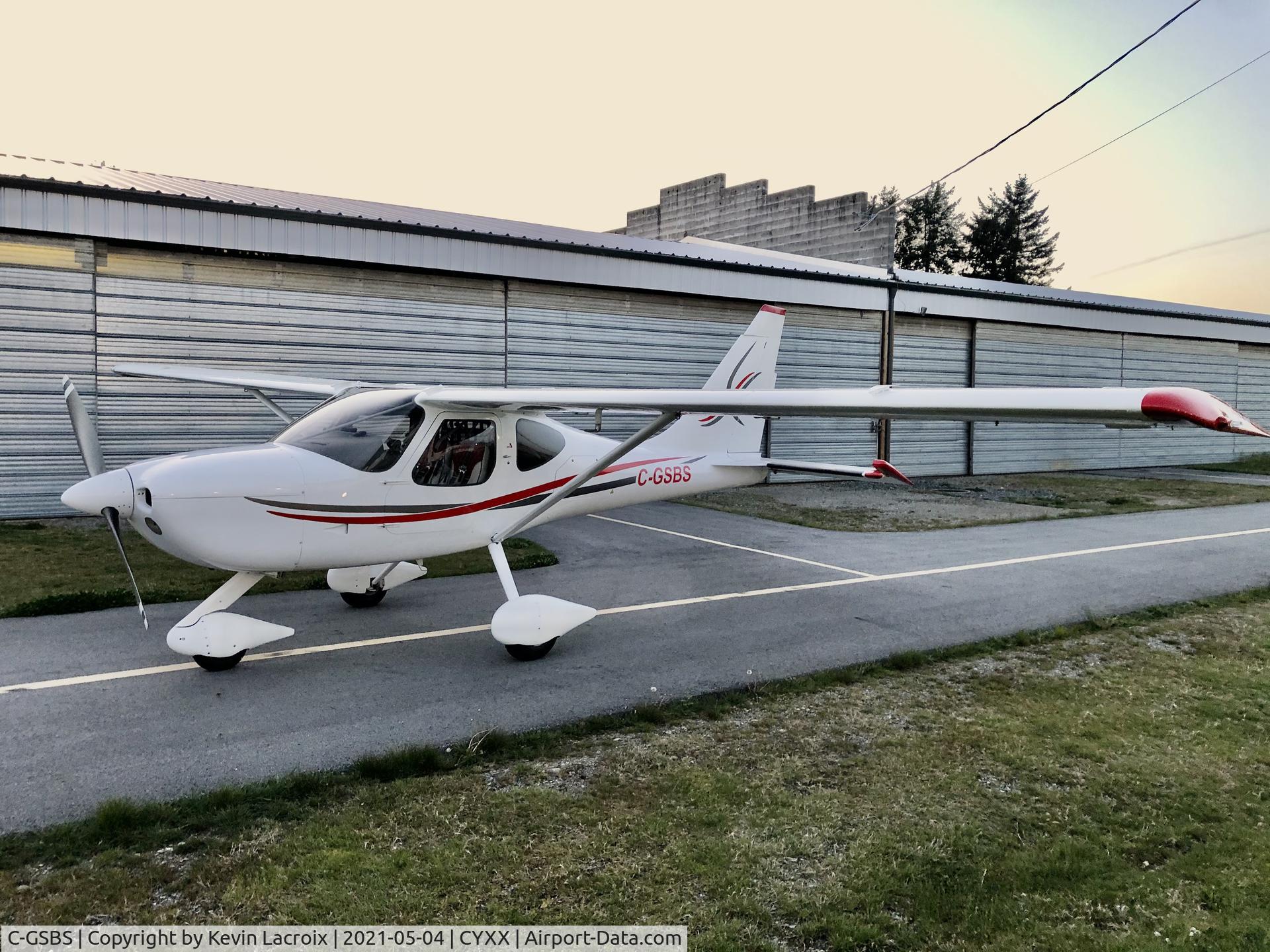 C-GSBS, 1999 GS1 GS1 C/N 5735, Ready for flight